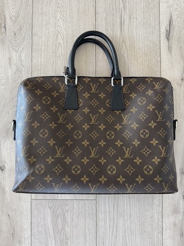 Louis vuitton monogram - louis,