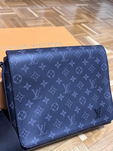 Louis vuitton monogram eclipse - louis,