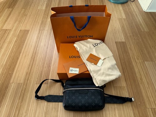 Louis vuitton outdoor - louis,