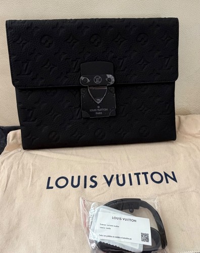 Louis vuitton lock clutch - s, a4