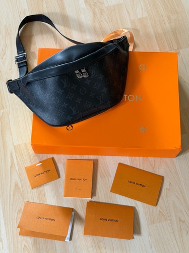Louis vuitton discovery bumbag - louis,